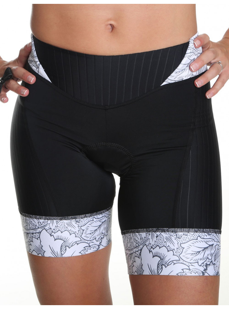Women's cycling shorts Distinguished