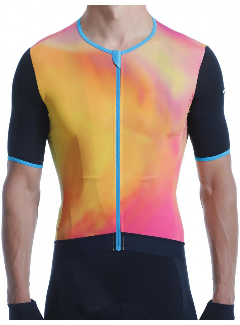 MAN CYCLING JERSEY MUMBAI