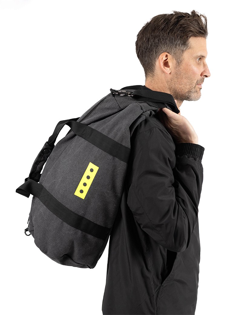 black big travel bag