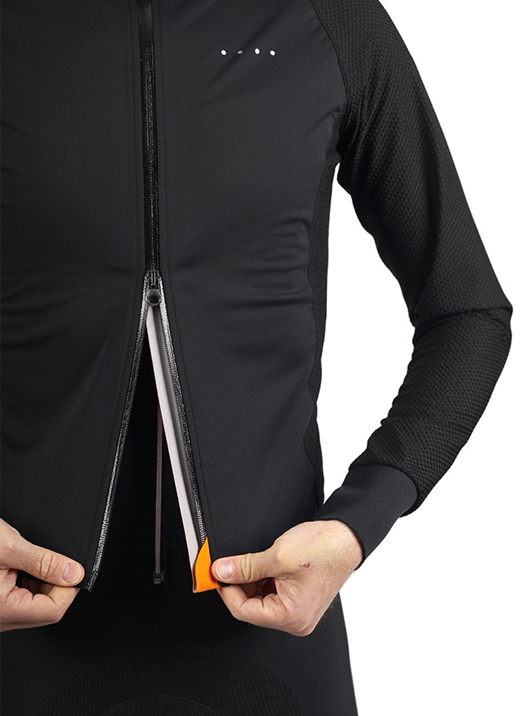 CYCLING RAIN JACKET