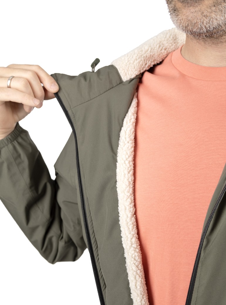 Waterproof thermal winter trench coat Waterproof thermal winter trench coat