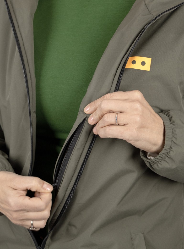 Waterproof thermal winter trench coat Waterproof thermal winter trench coat