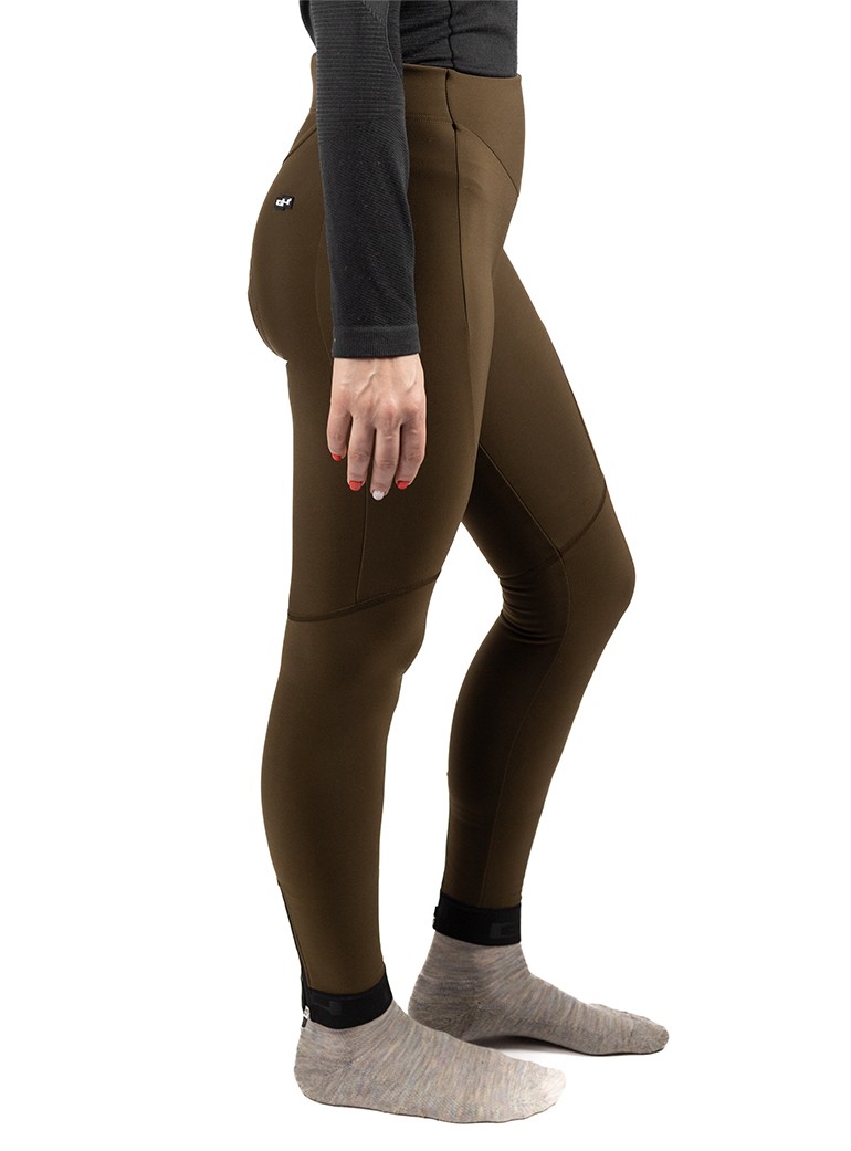 woman cycling tights without straps