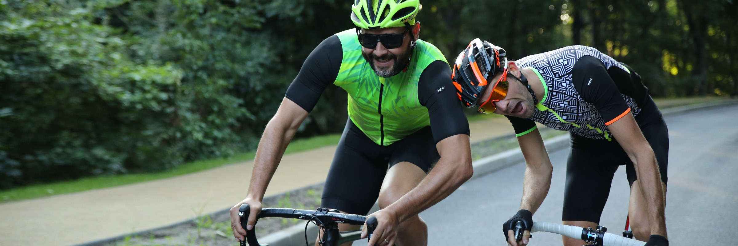 Professional cycling apparel for men