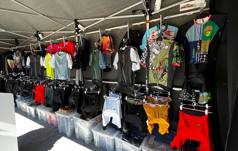 Please come to visit us at the G4 booth during the L'etape du Tour Show